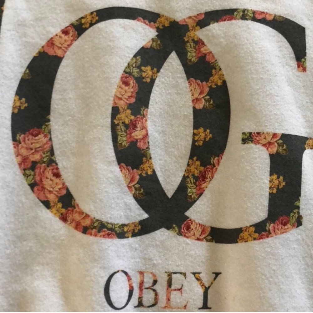 Obey White Sweatshirt